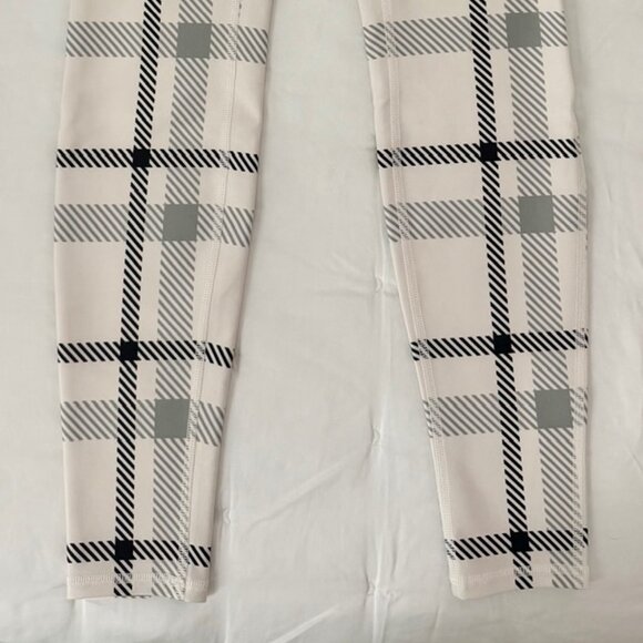 Alo 7/8 Legging - Ivory Plaid - Picture 3 of 7